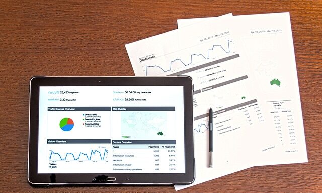 Kto podpisuje raport kasowy?